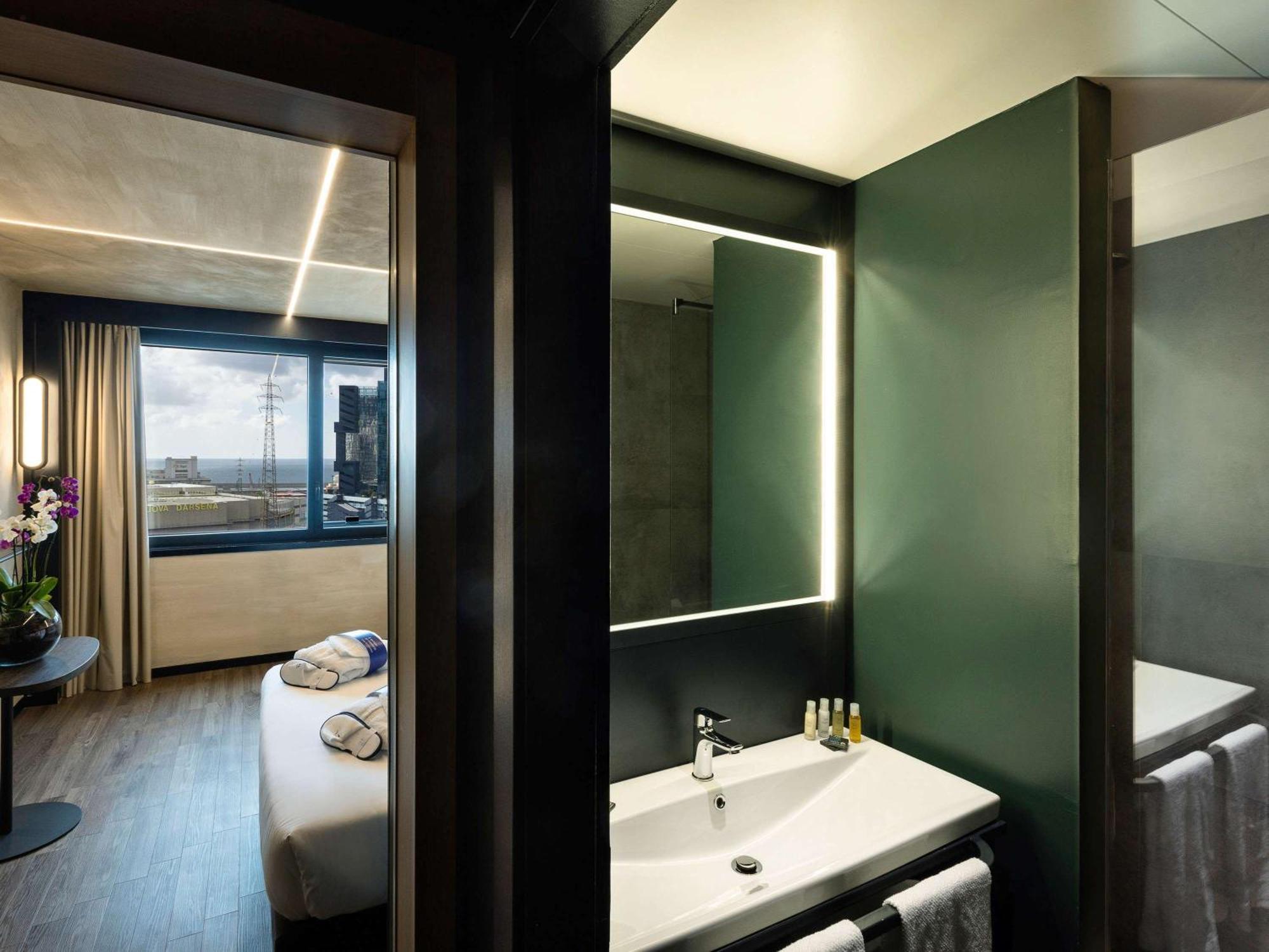 Novotel Genova City Luaran gambar